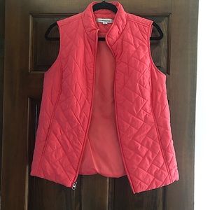 Coral vest